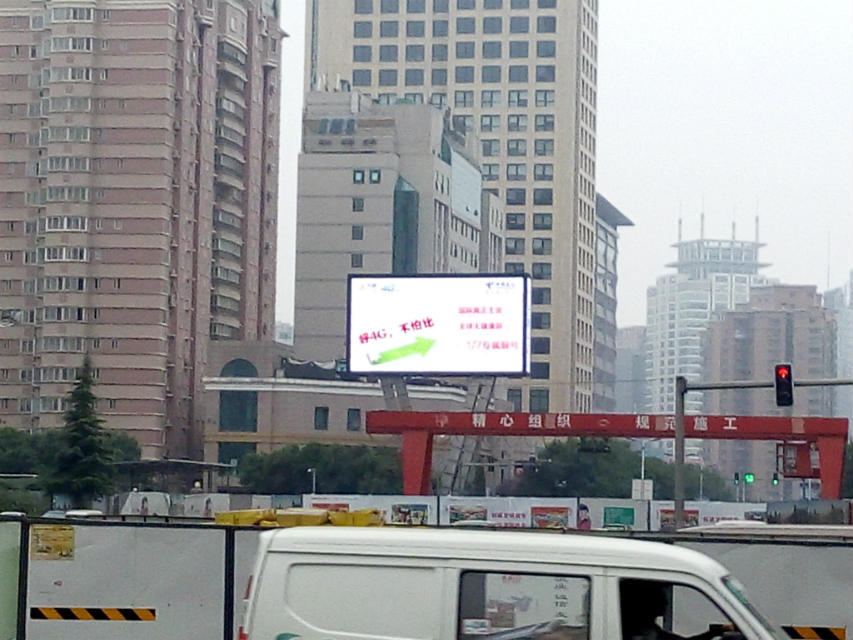 Xi'an double-sided outdoor full color road LED signage display